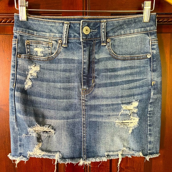 American Eagle Outfitters Dresses & Skirts - American Eagle Outfitters Denim Mini Size 4